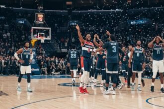 Collapse On Beale Street Wizards Erupt For 77 Second Half Points To Stun Grizzlies